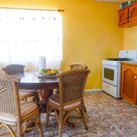 Belle View-Tulip Apartman Laborie Kültér fotó
